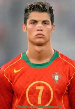 Ronaldo Wallpaper on Cz Fotoalbum Fotky 2 Cristiano Ronaldo Wallpaper 6 299x432